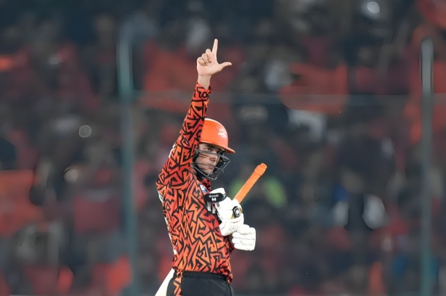 IPL 2025 के टॉप 5 सबसे लंबे छक्के