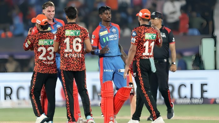 5 विकेट गिरने के बावजूद टॉप 5 IPL स्कोर