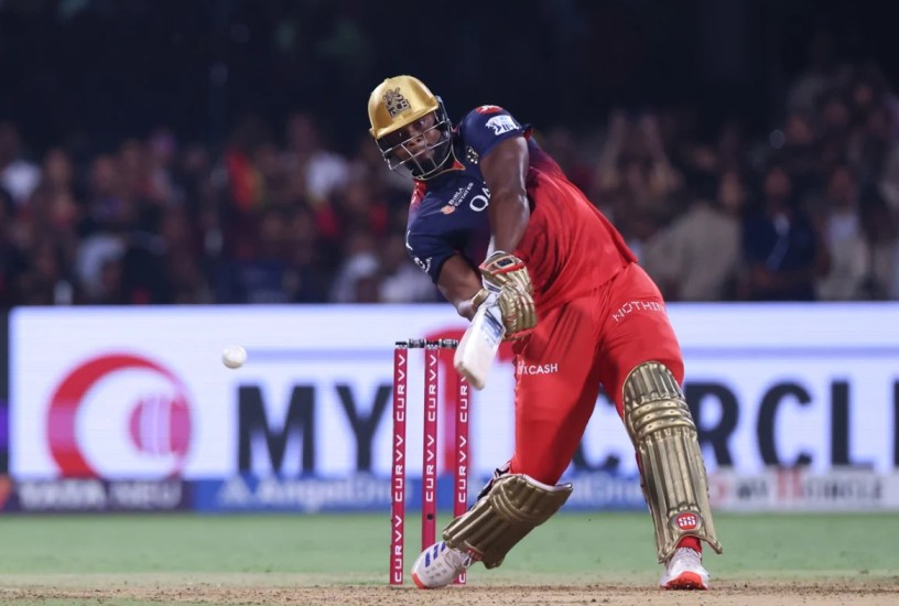 RCB के लिए सबसे तेज़ फिफ्टी