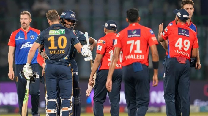 5 विकेट गिरने के बावजूद टॉप 5 IPL स्कोर