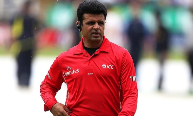सबसे ज़्यादा T20I मैचों में अंपायरिंग