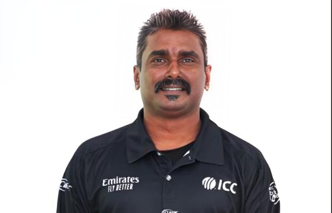सबसे ज़्यादा T20I मैचों में अंपायरिंग